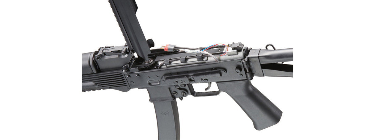 Kalashnikov KR-9 SBR con licencia de EE. UU.