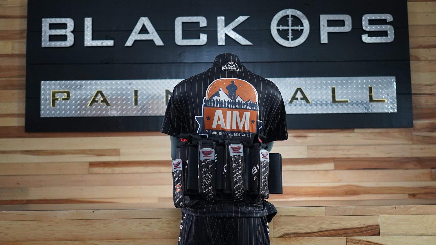 AIM Athletic Tech T with Pod Pack